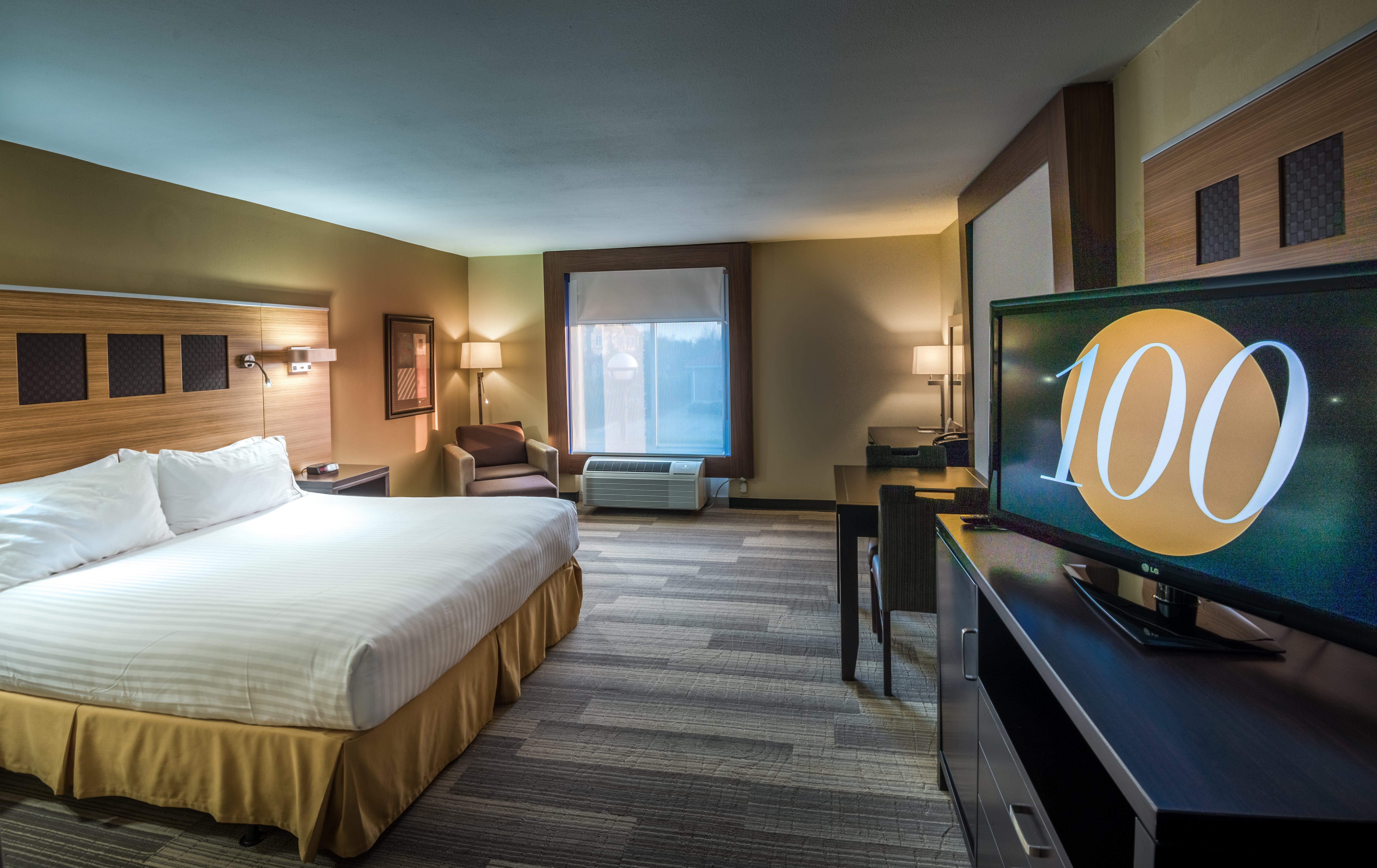 Holiday Inn Express Hotel & Suites Plano West - Frisco By Ihg Bagian luar foto