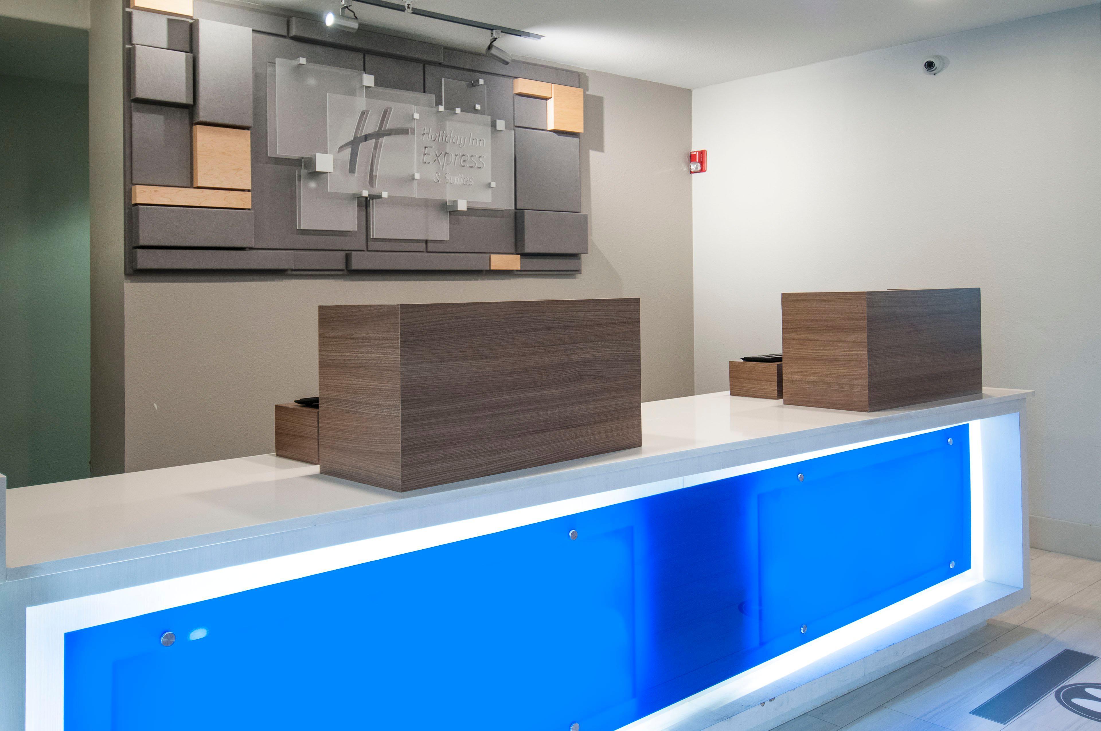 Holiday Inn Express Hotel & Suites Plano West - Frisco By Ihg Bagian luar foto